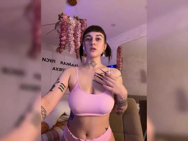 LolyMolly on BongaCams 