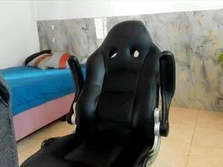 Offline hanz_col on Flirt4Free