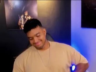 Offline jakob_ragnar on Flirt4Free