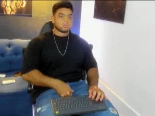 Offline jakob_ragnar on Flirt4Free