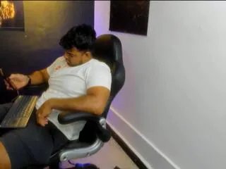 Offline jakob_ragnar on Flirt4Free