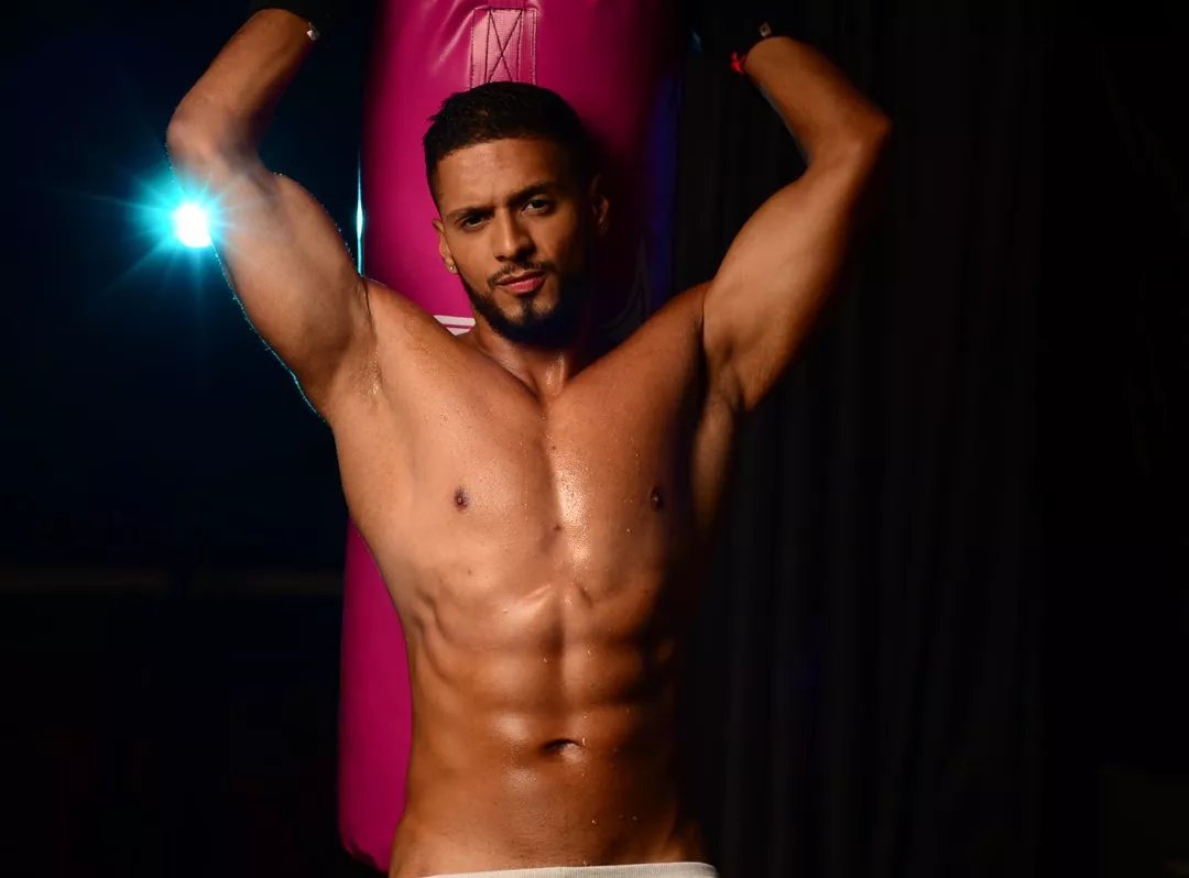 Offline RiogaMaster on Streamate