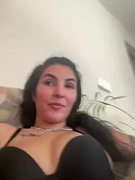 Luz_22 on StripChat 