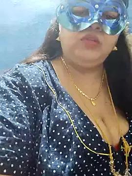 tamilthanushri on StripChat 