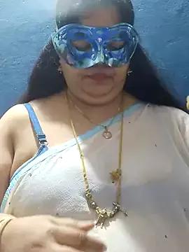 tamilthanushri on StripChat 